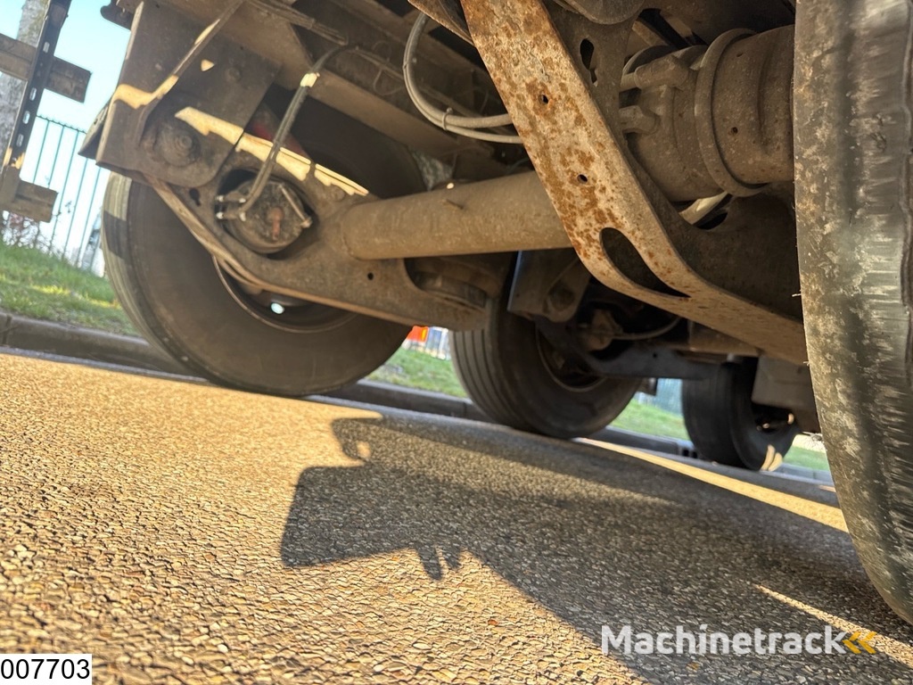 Knapen Walking floor 85m2, Remote