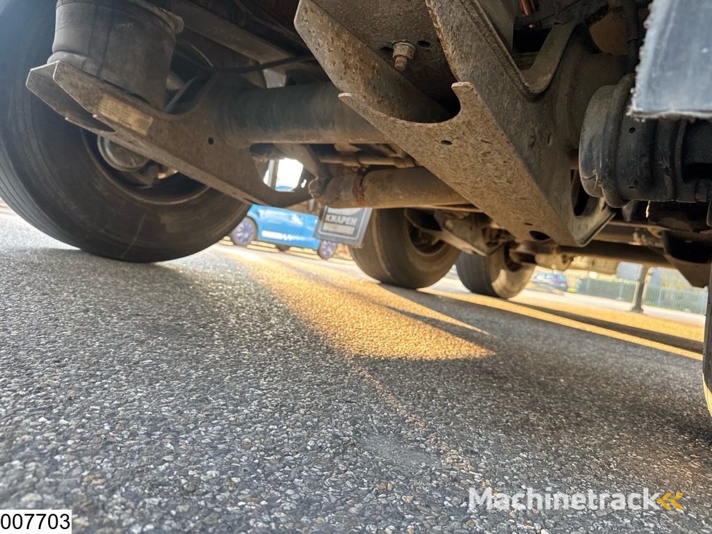 Knapen Walking floor 85m2, Remote