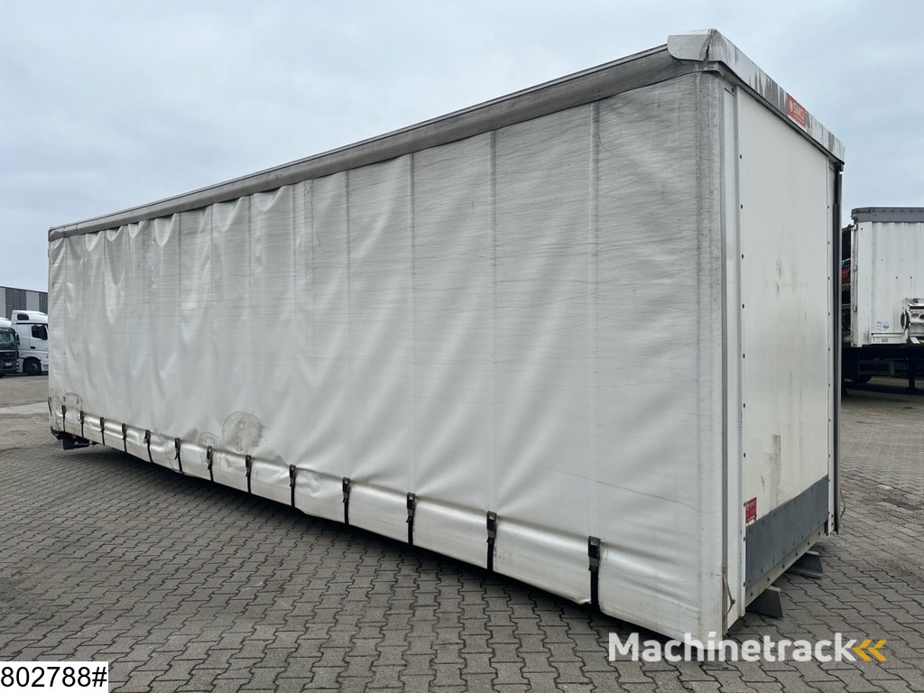 Onbekend Gesloten laadbak