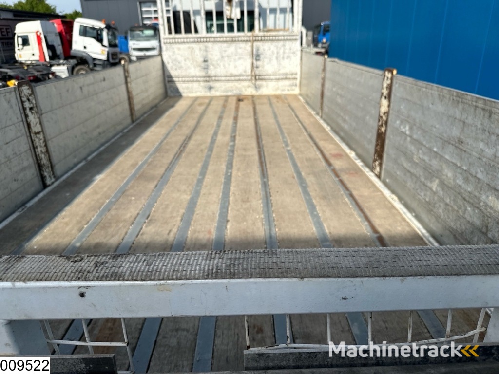 Renault Kerax 380 Dxi 6X4, EURO 5, Steel suspension