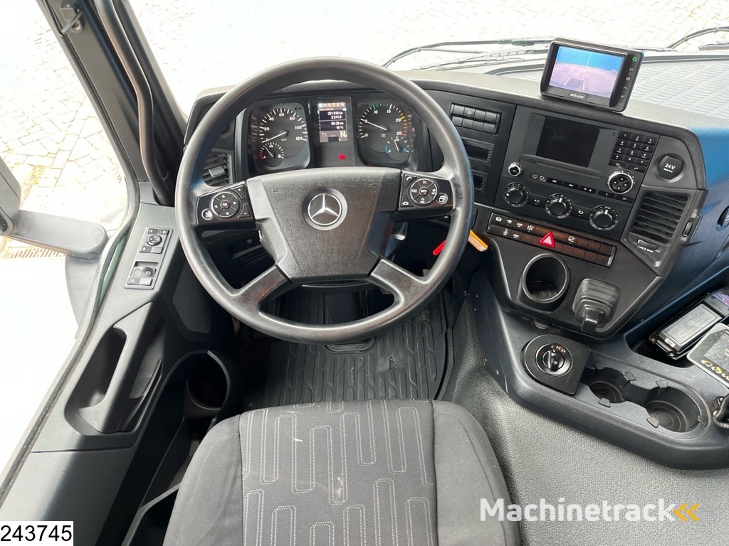 Mercedes Arocs 3240 8X4, EURO 6, Steel suspension, Palfinger