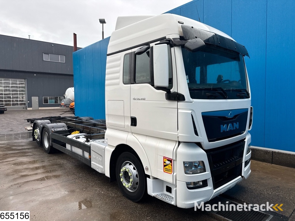 MAN TGX 26 440 6X2, EURO 6, Dhollandia, BDF