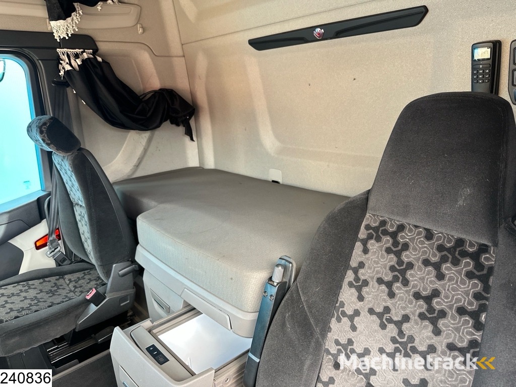 Scania R 650 6X4, EURO 6, Retarder, PTO