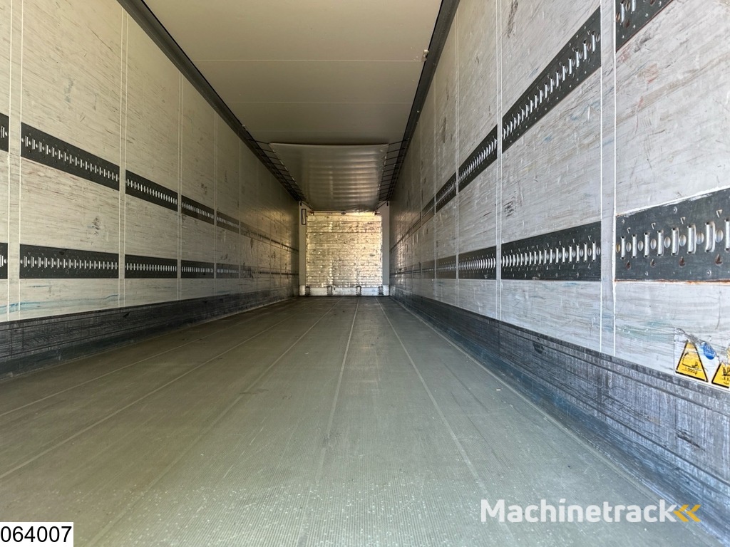 Schmitz Koel vries Carrier Vector 1850, Zepro