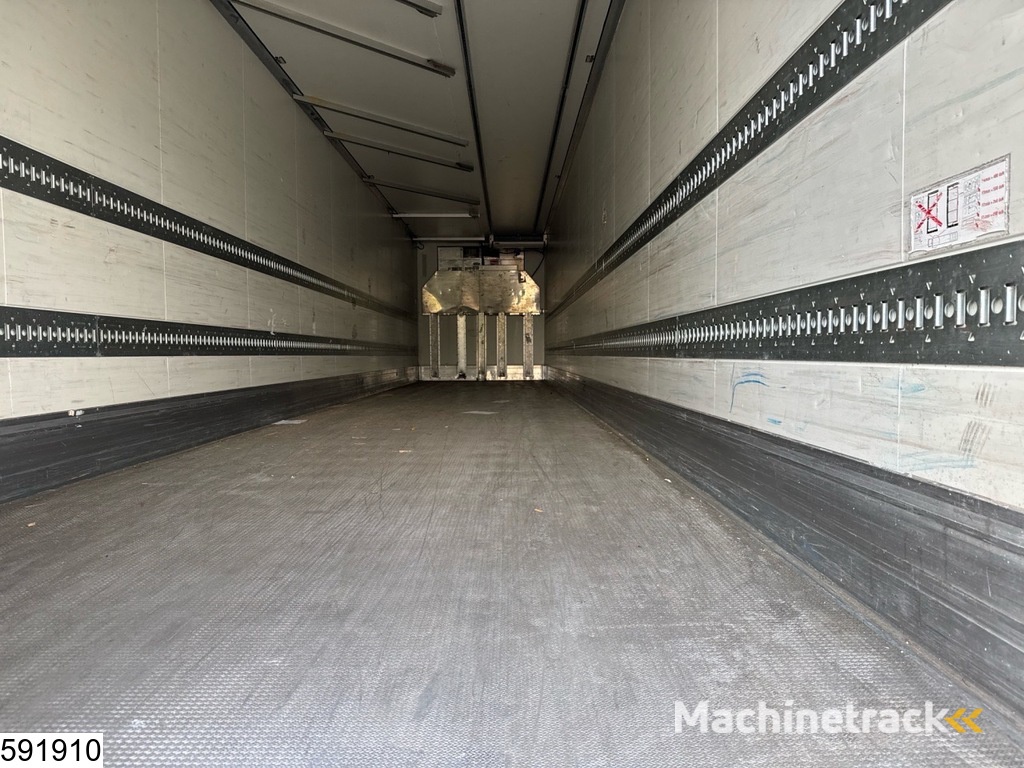 Krone Koel vries Carrier Vector 1850, Dhollandia