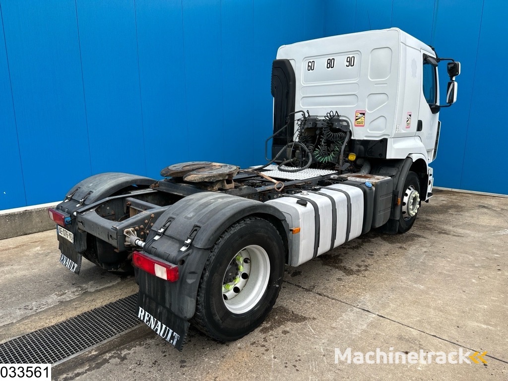 Renault Lander 460 Hydraulic