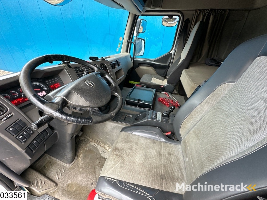 Renault Lander 460 Hydraulic