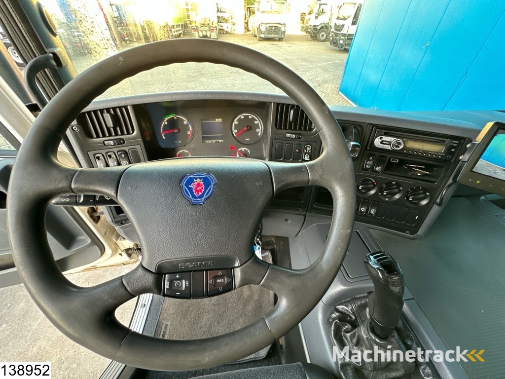 Scania P 380 8x4, Manual, Steel suspension