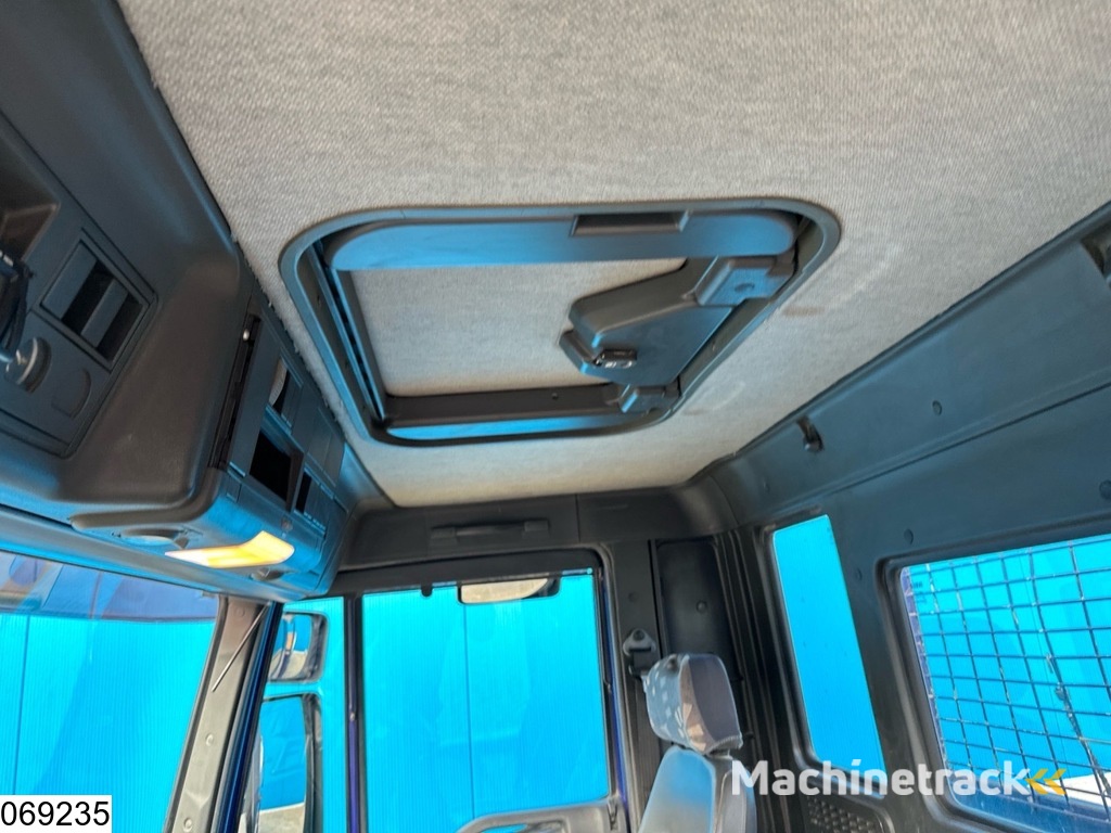 Iveco EuroTech Cursor 240 Manual, Steel suspension, PTO