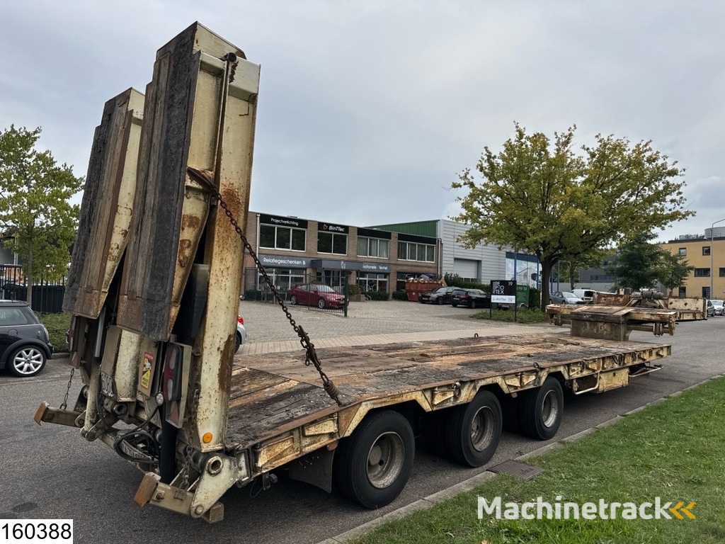 Louault Lowbed 34,000 kg, Steering axle, Hydraulic, Winch