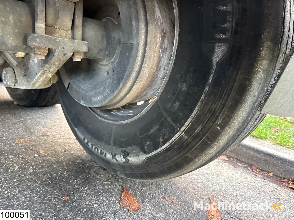 Benalu kipper Bladvering, Trommel, 24m3