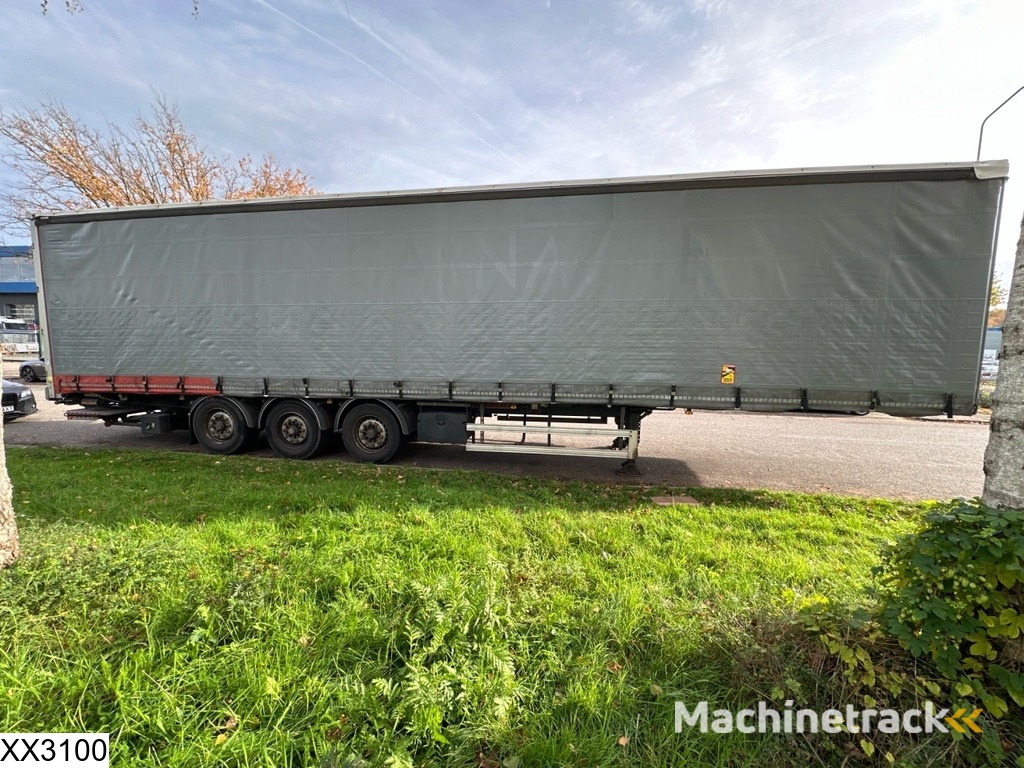 Fruehauf Tautliner Dhollandia