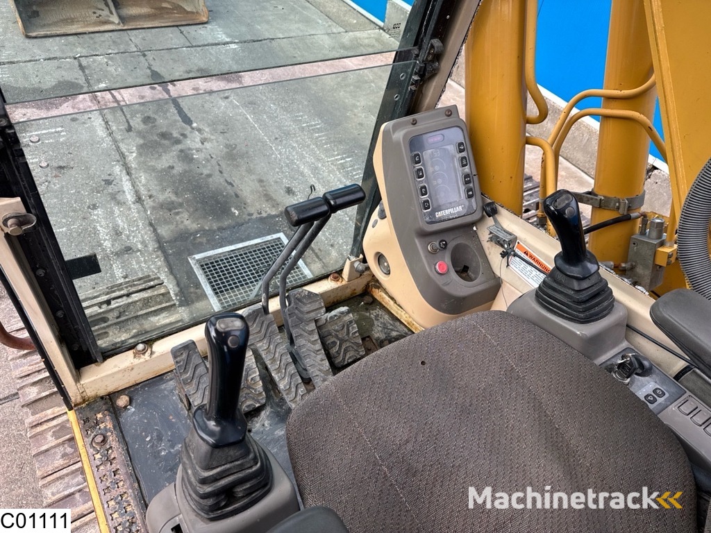 Caterpillar 318 B 86 KW, Crawler excavator