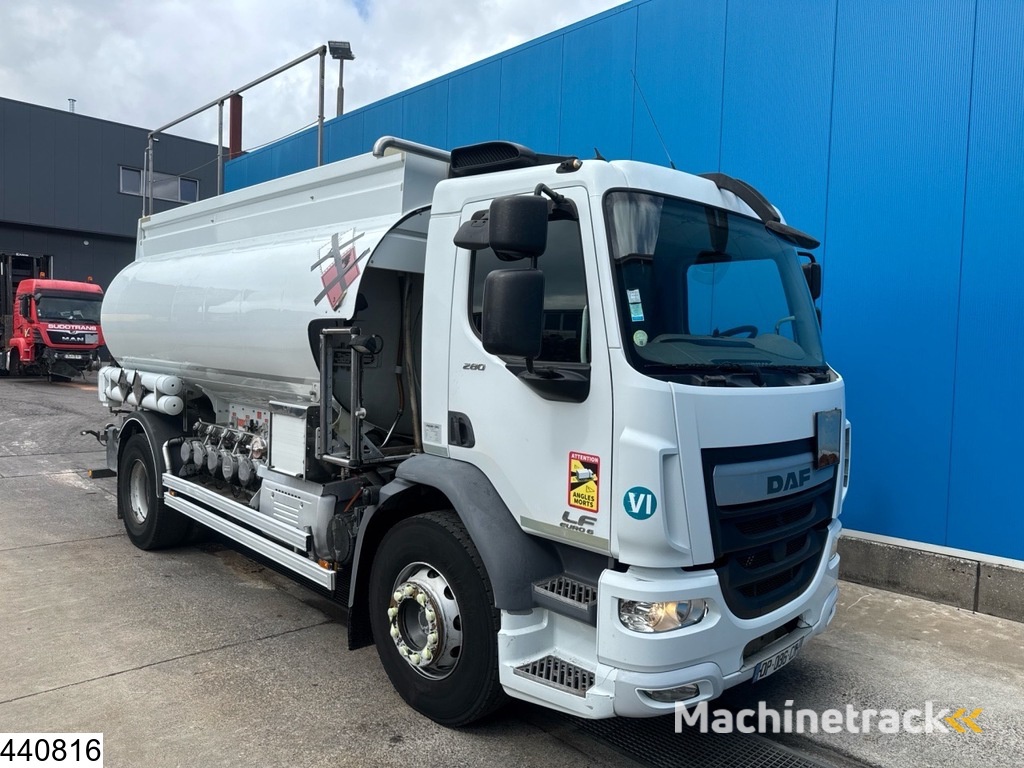 DAF LF 280 EURO 6, Manual, 13,390 litres, 5 Comp.