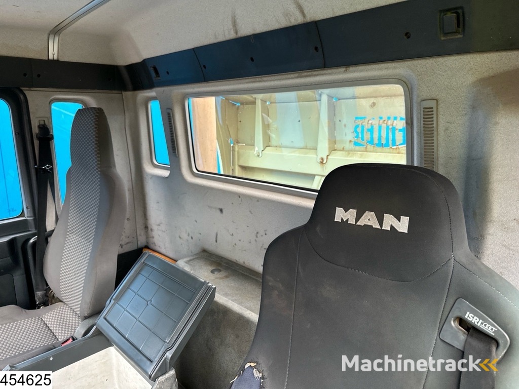 MAN TGA 33 350 6x4, Manual, Steel suspension