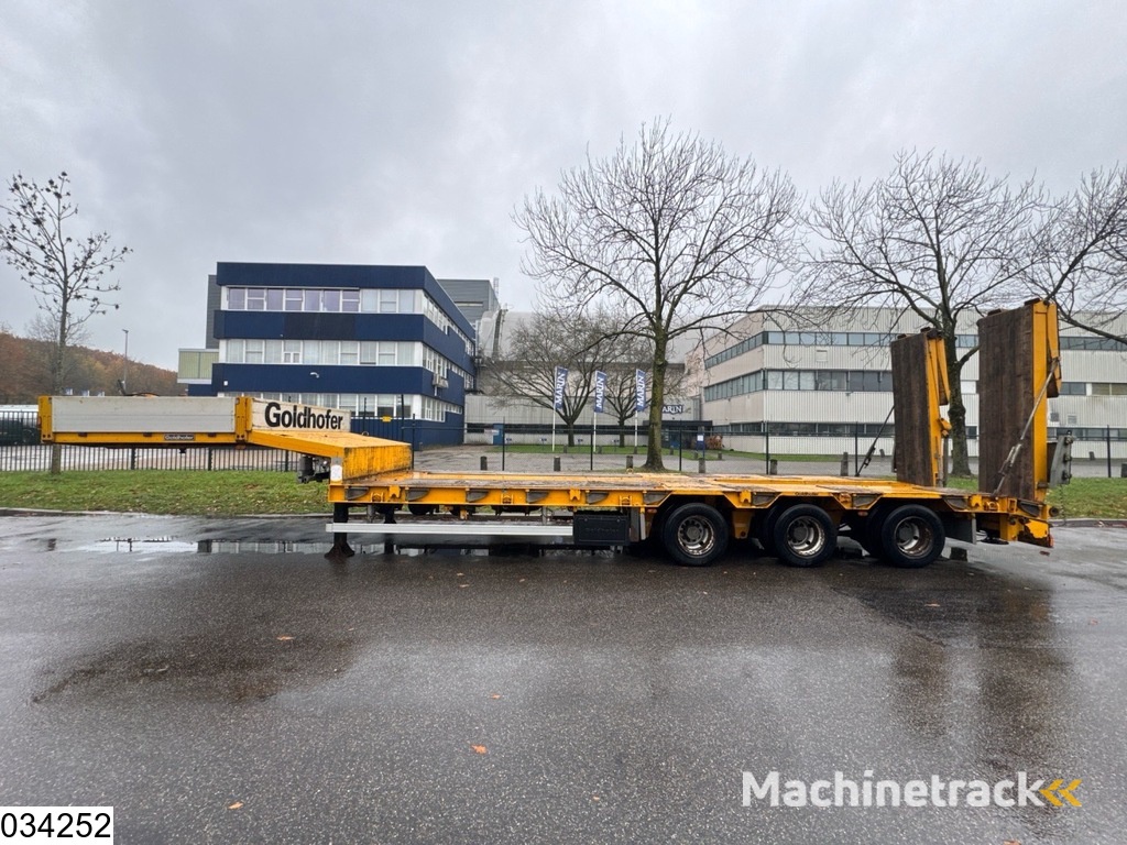 Goldhofer Lowbed 48,000 kg, Steering axle