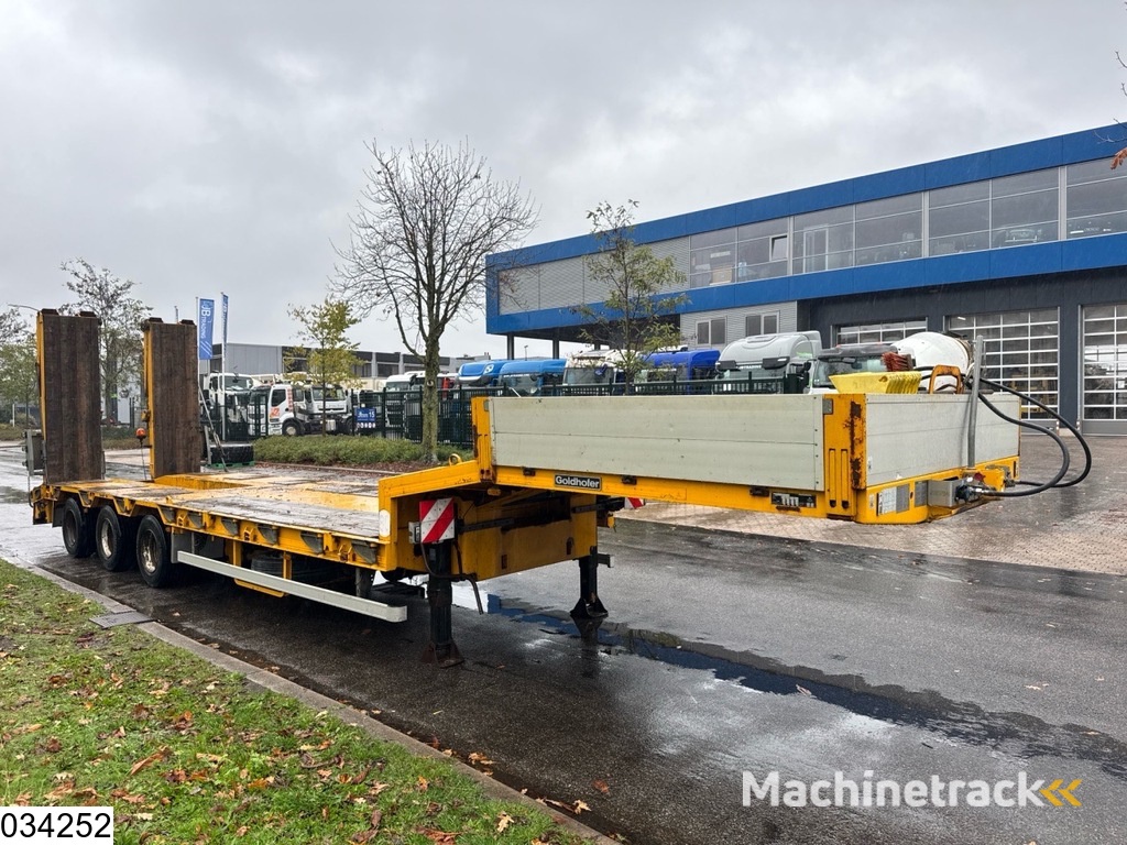 Goldhofer Lowbed 48,000 kg, Steering axle