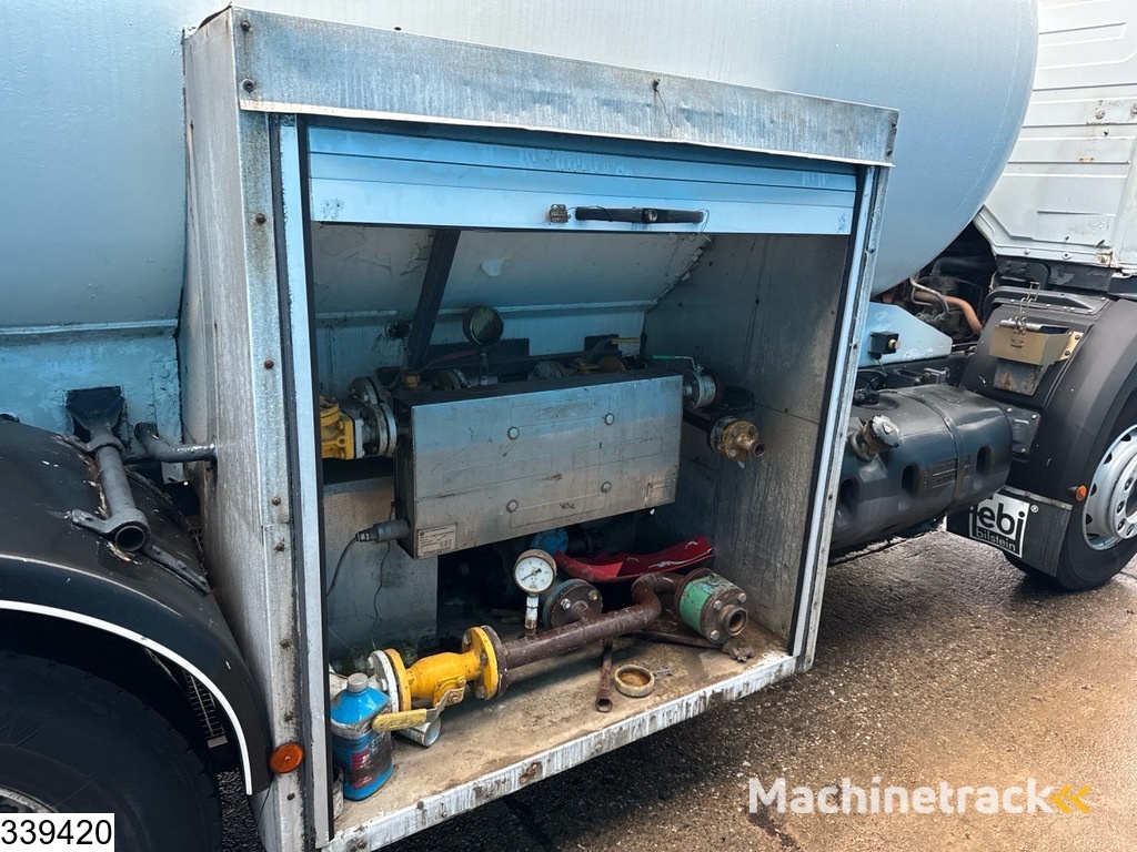 Mercedes 1824 13018 litres, LPG GPL, Gas tank, Leaf suspension