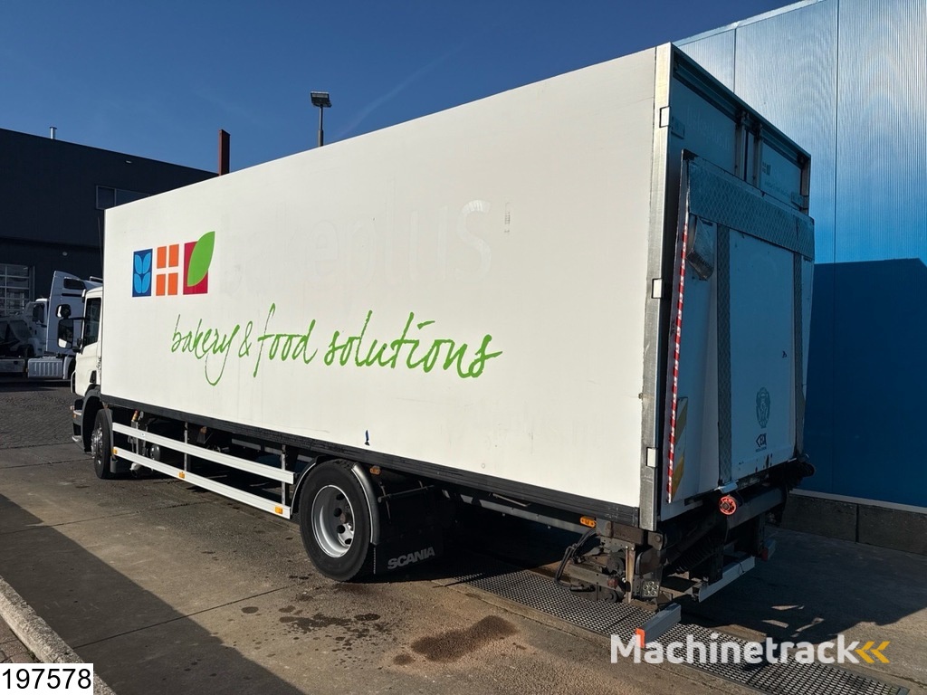 Scania P 230 Carrier, Dhollandia