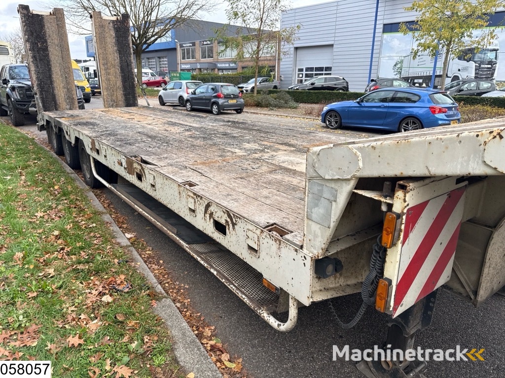 Nicolas Lowbed 48.000 KG, 2,5 mtr + 2x 0,25 mtr