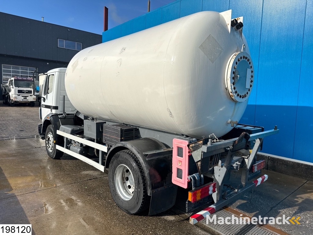 Mercedes 1820 15375 Liter, LPG GPL, Gastank, Steel suspension