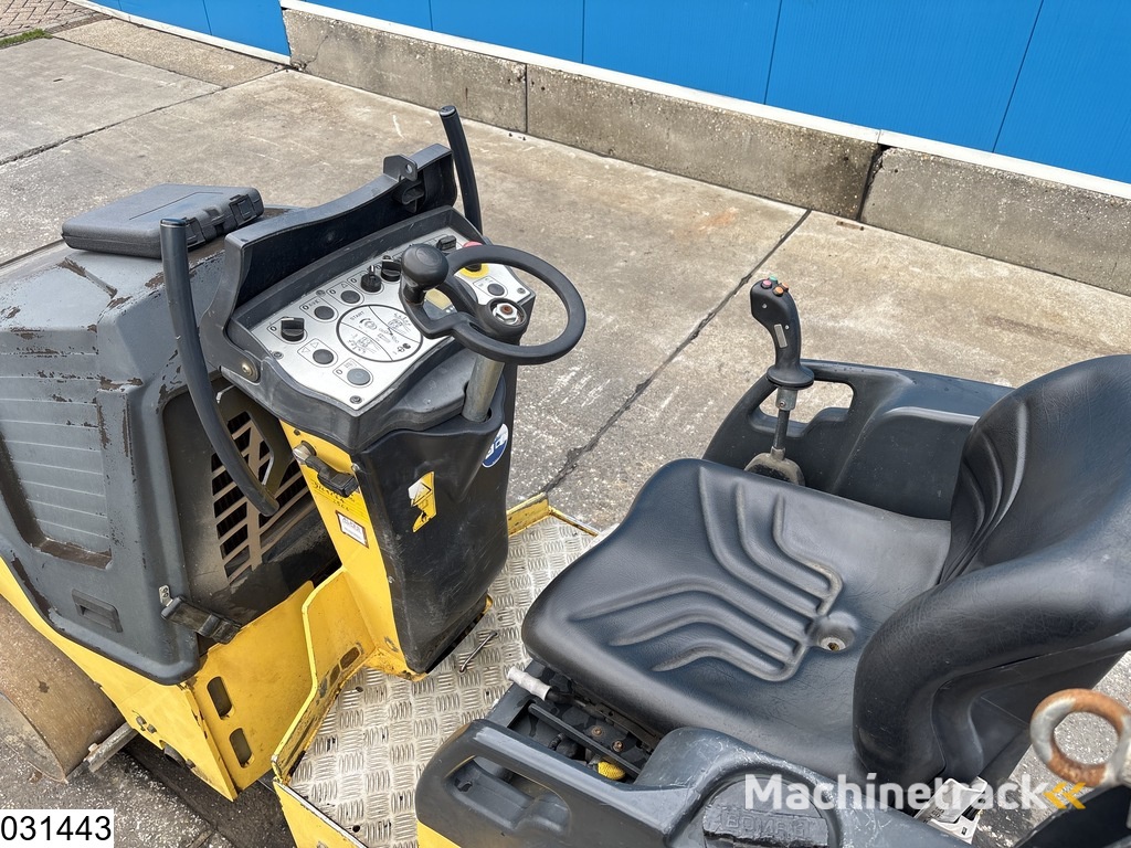 Bomag BW 100ADM-5 2252h, 15.1KW
