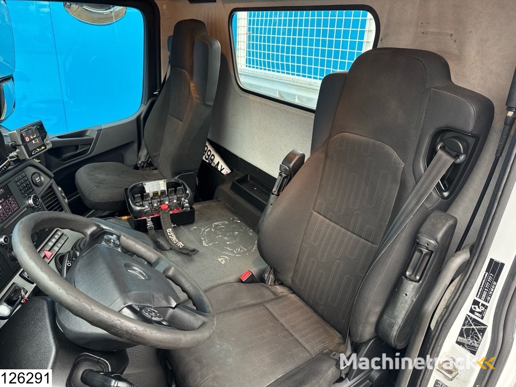 Mercedes Arocs 2540 6x2, EURO 6, Palfinger, Remote