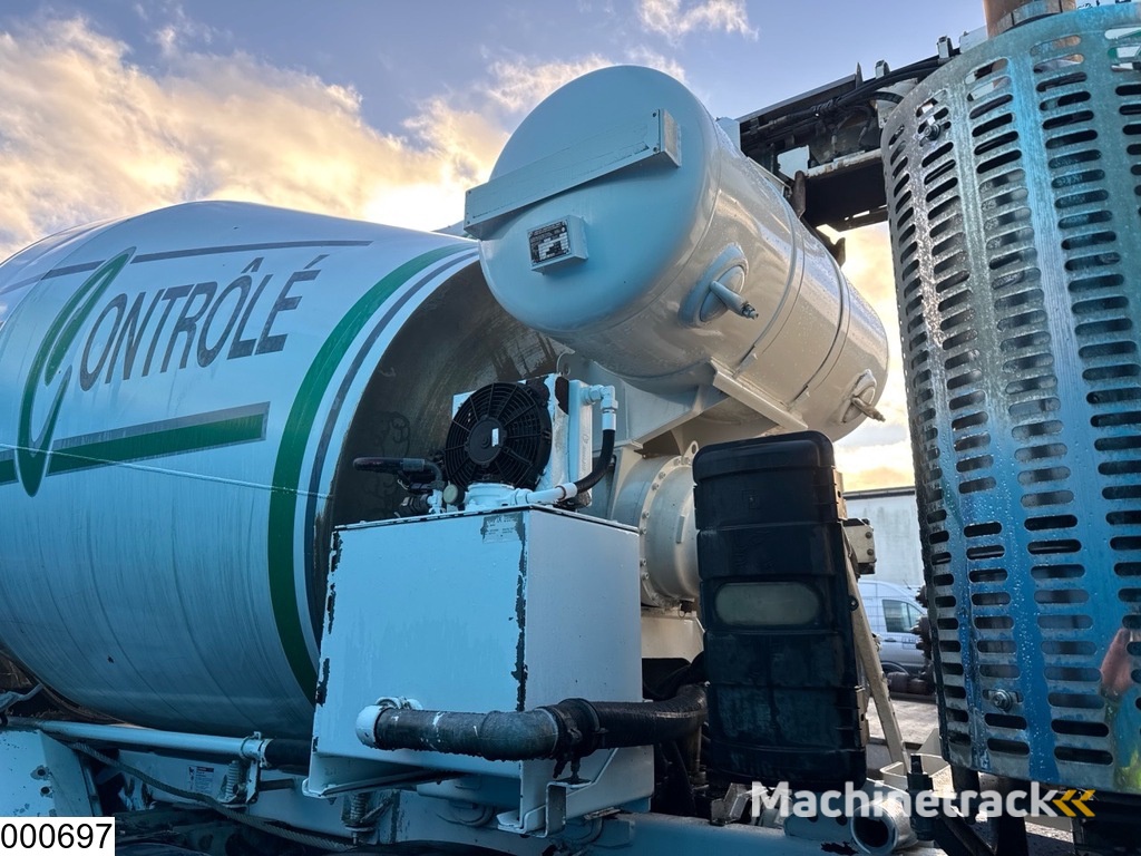 Renault C 380 8x4, EURO 6, Liebherr, 8m3, Remote