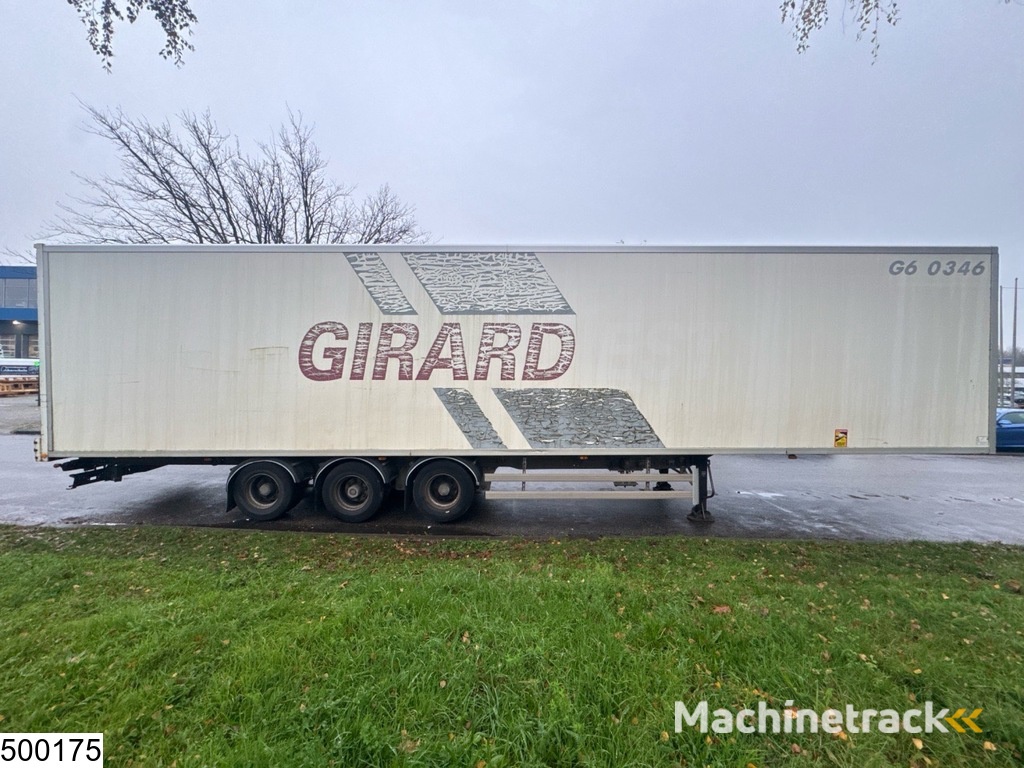 Samro gesloten bak 15 Units.