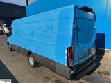 Minituur van Iveco Daily Daily 35 NP EURO 6, CNG, Manual transmission