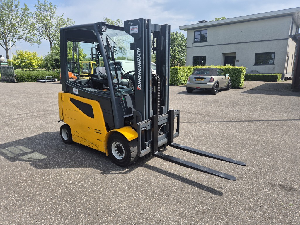 Jungheinrich EFG 430K 3 Ton  Mast 3F470 2967 UUR.