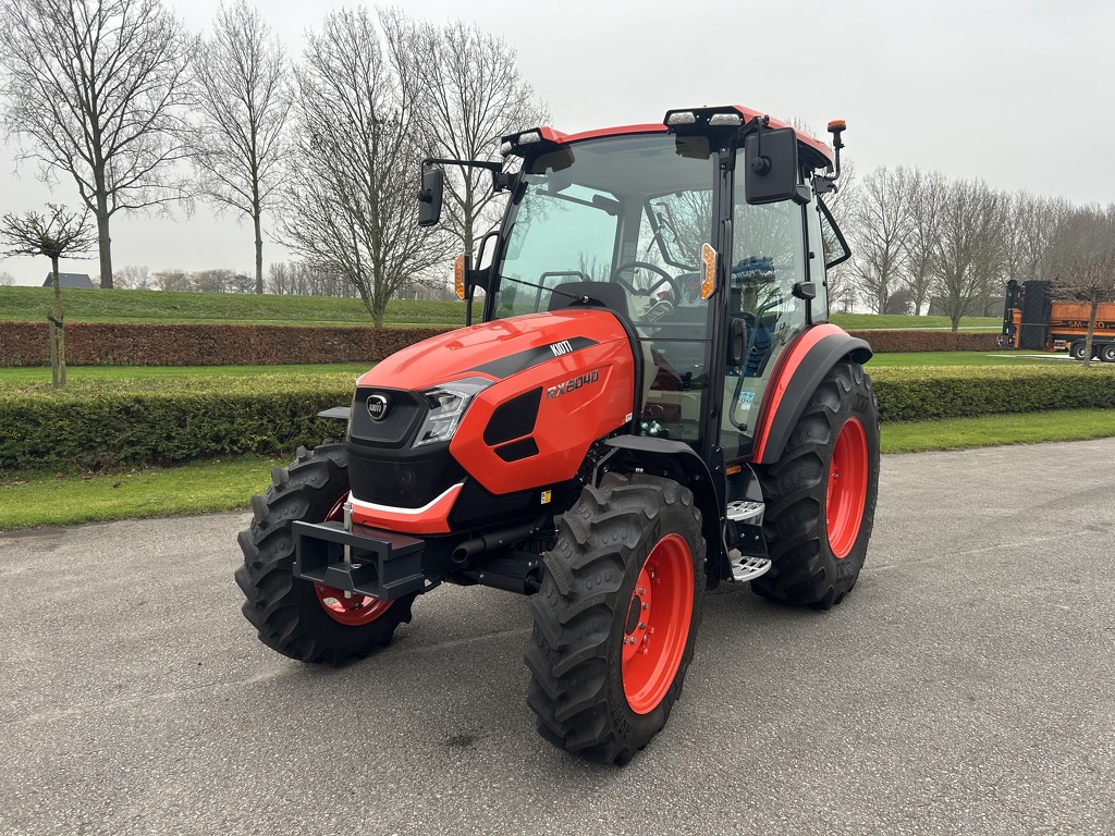 Kioti RX8040PC-GE 73 PK Cabine/airco 4wd powershuttle evt met voorlader