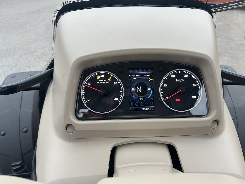 Kioti RX8040PC-GE 73 PK Cabine/airco 4wd powershuttle evt met voorlader