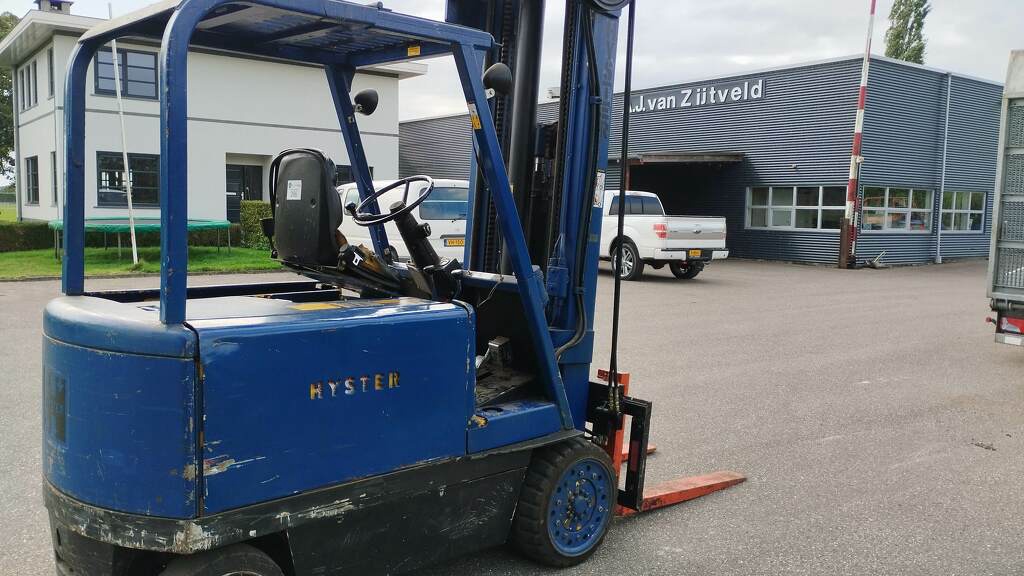 Hyster elektrisch E70B 3100KG TRIPLO 7.20 MT