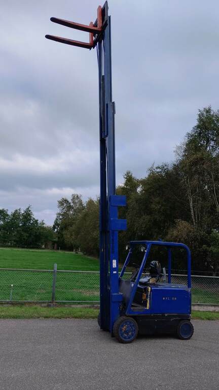 Hyster elektrisch E70B 3100KG TRIPLO 7.20 MT