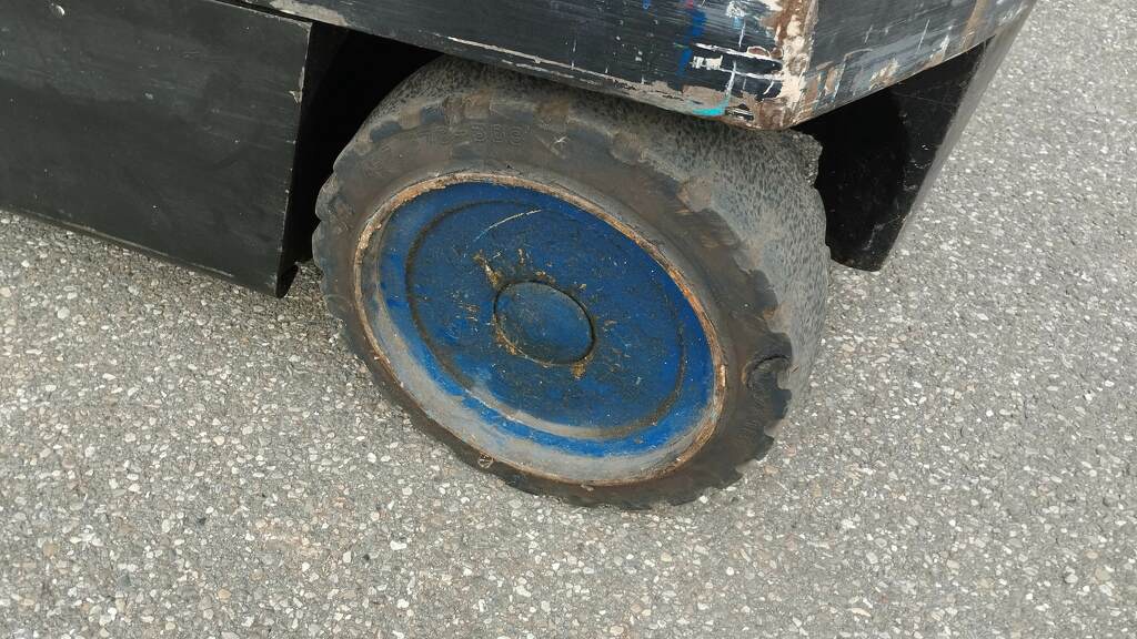 Hyster elektrisch E70B 3100KG TRIPLO 7.20 MT