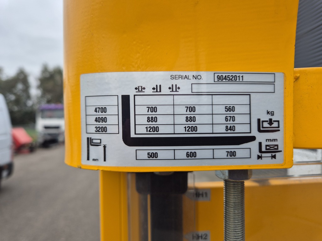 Jungheinrich EJC 212Z Stapelaar 1.2 ton  Mast 3f470  bj 2014  nieuwstaat