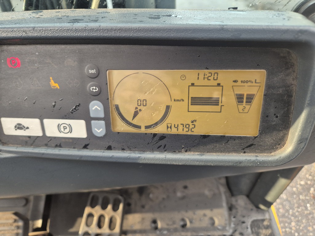 Jungheinrich EFG220 2 ton 3-Wieler Elektrisch, Mast 3F480  4792 uur.