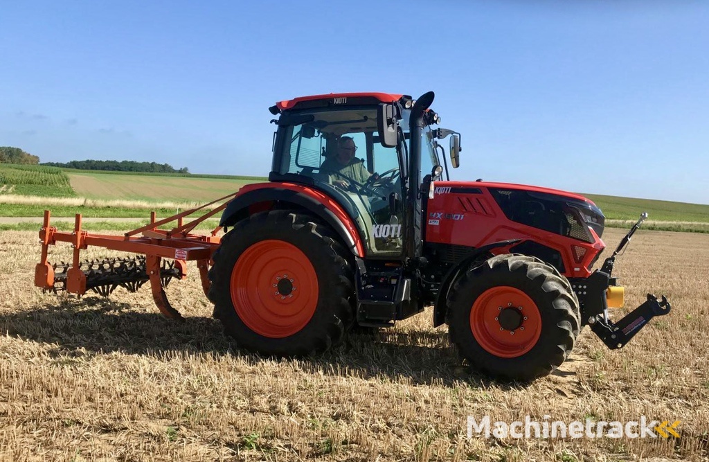 Kioti HX 1201 PC demo 120 pk ,Front hef/pto luchtremmen enz zeer compleet