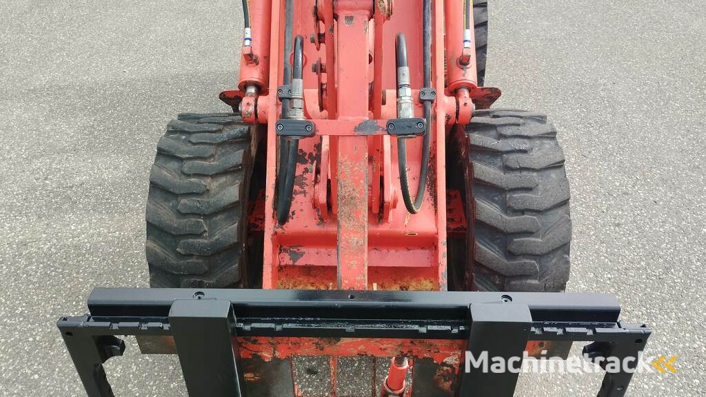 Weidemann Marge 1030D/P minishovel 22 pk  Joystick nieuwe bak , mestriek