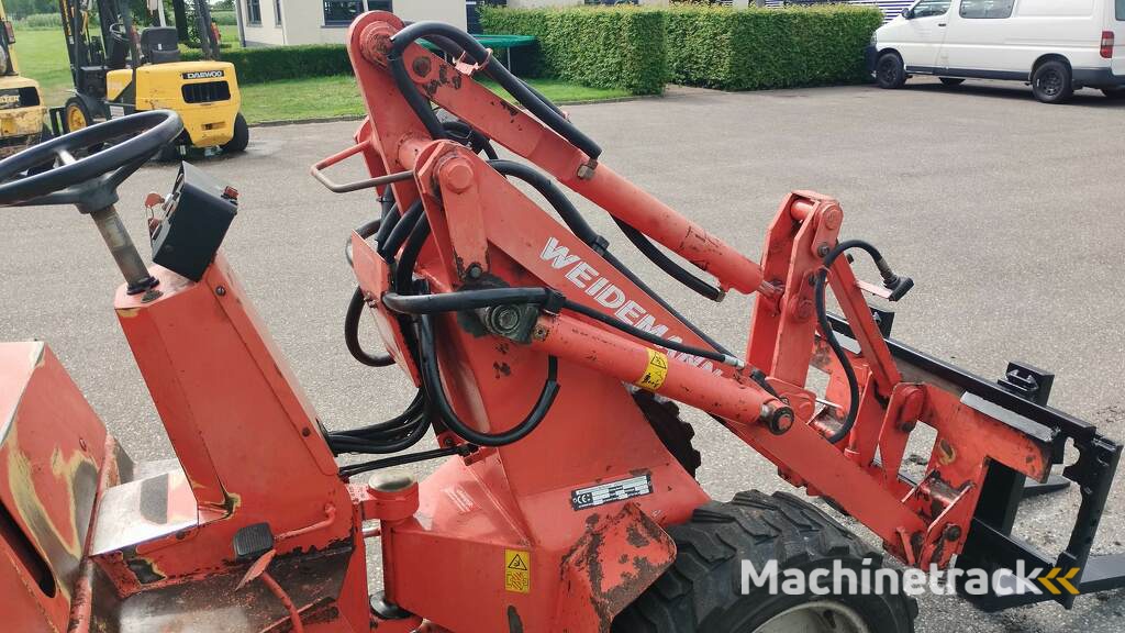 Weidemann Marge 1030D/P minishovel 22 pk  Joystick nieuwe bak , mestriek
