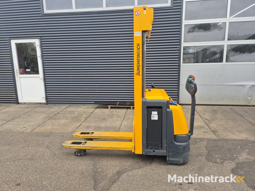 Jungheinrich EJC 212Z Stapelaar 1.2 ton  Mast 3f470  bj 2014  nieuwstaat