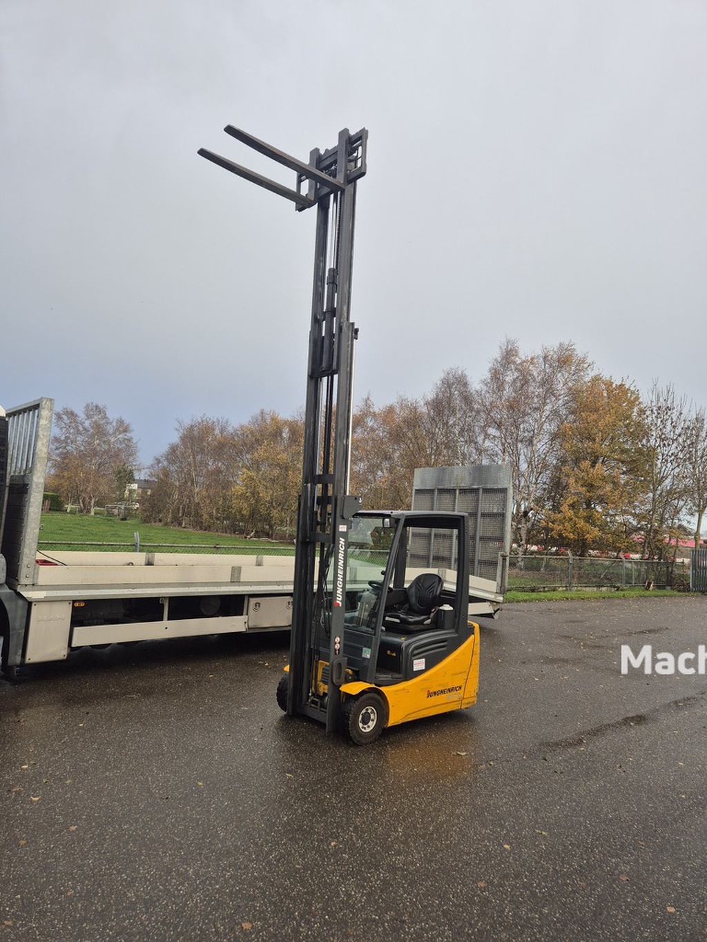 Jungheinrich EFG220 2 ton 3-Wieler Elektrisch, Mast 3F480  4792 uur.