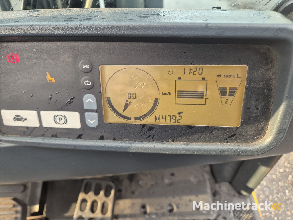 Jungheinrich EFG220 2 ton 3-Wieler Elektrisch, Mast 3F480  4792 uur.