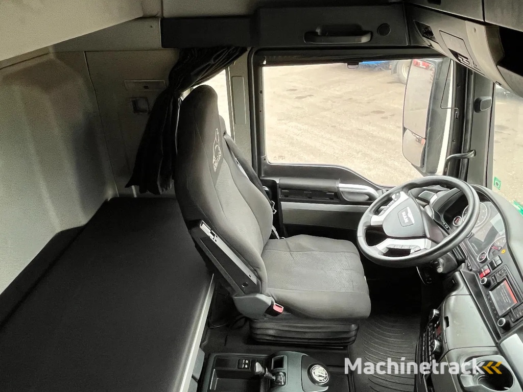 MAN TGX 26.440 - Lift/Steering axle - Klima - 40.890
