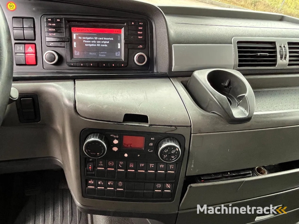 MAN TGX 26.440 - Lift/Steering axle - Klima - 40.890