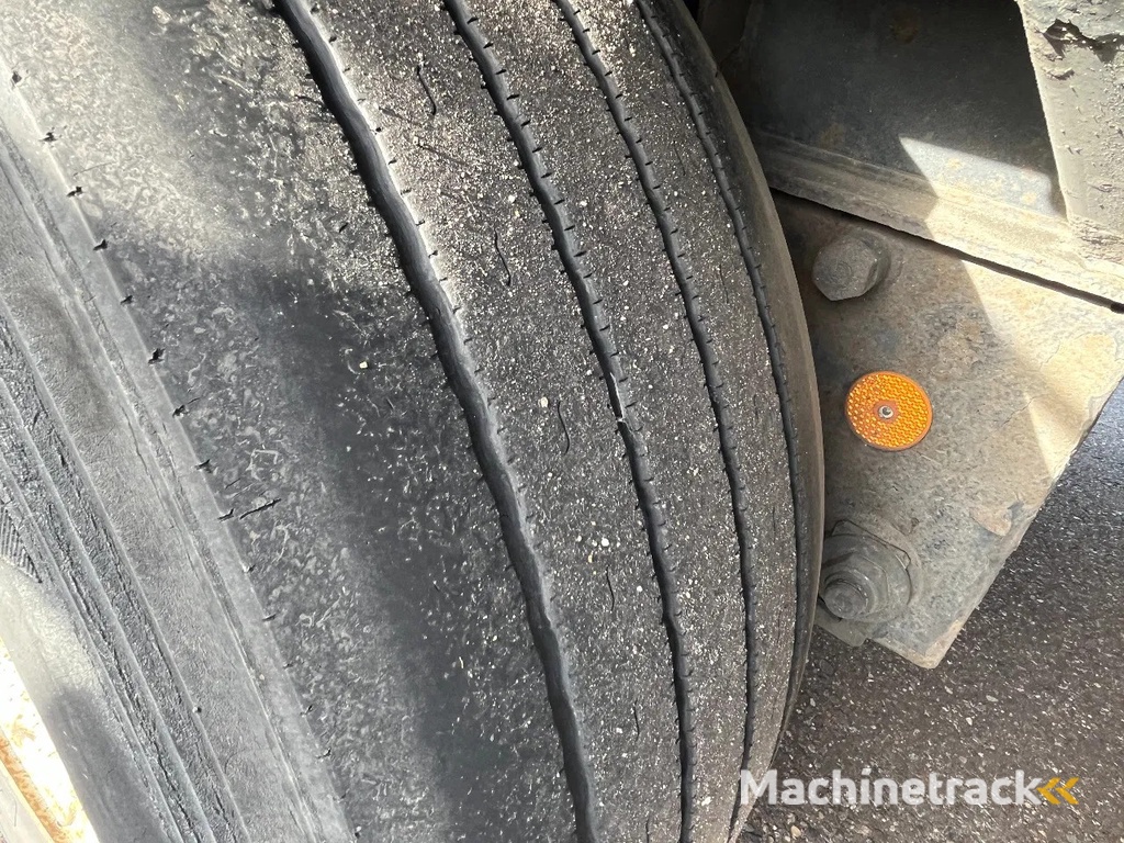 Krone SDP 27 - BPW/DRUM - 65.135