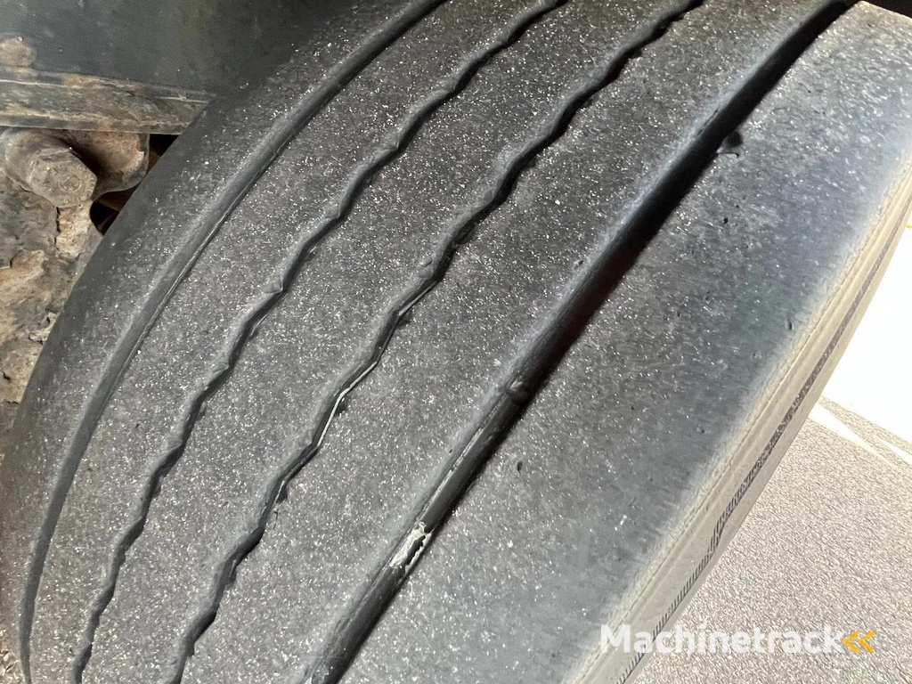 Krone SDP 27 - BPW/DRUM - 65.135