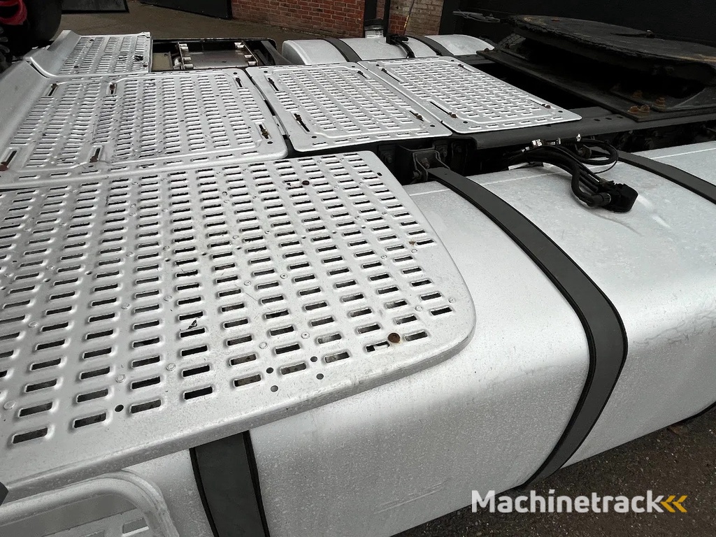 DAF XF 460 - 13L engine - 2x Tank - 40.897