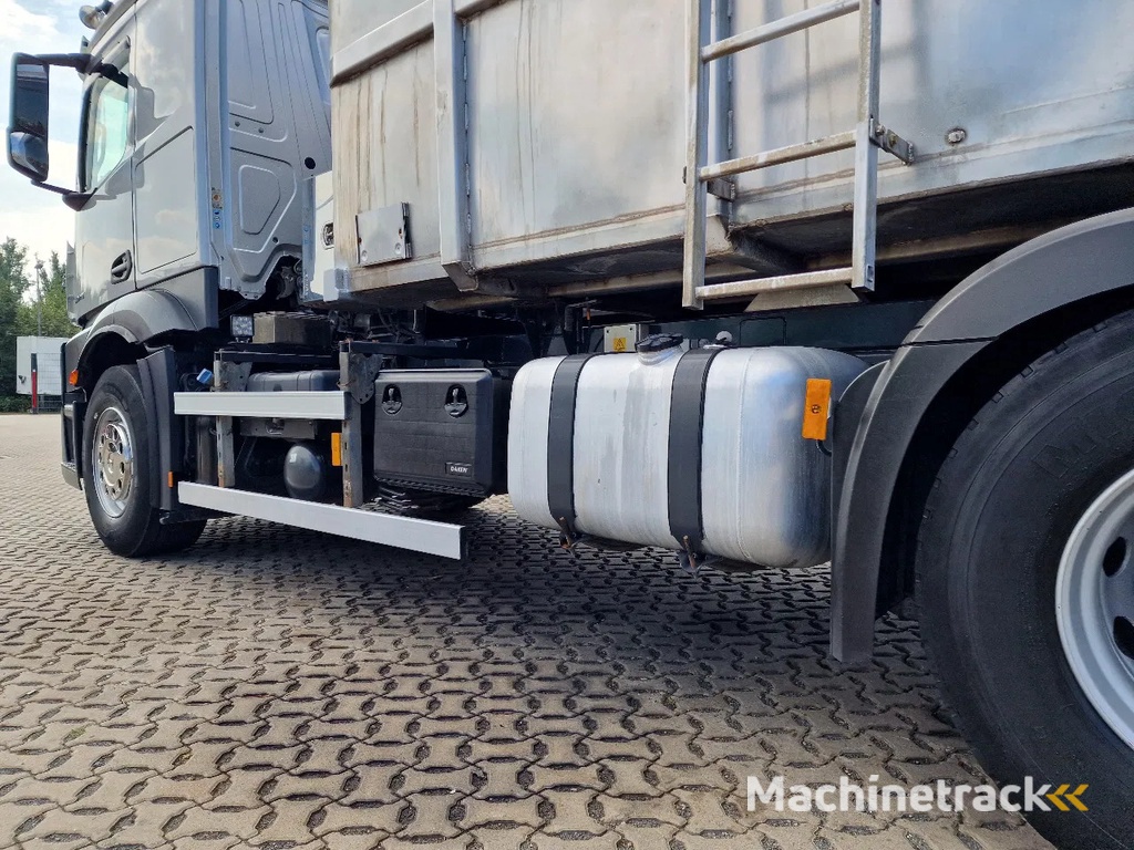 Mercedes-Benz Actros 2545 Tierkadaver / Lenkachse / Liftachse